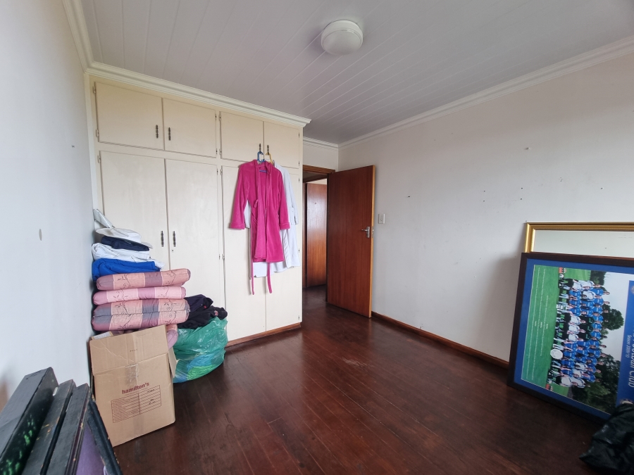 6 Bedroom Property for Sale in Dana Bay Western Cape